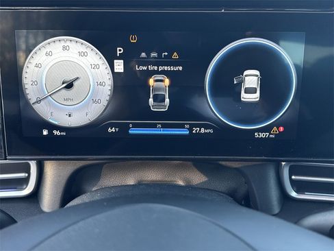 New 2025 Hyundai Elantra SEL w/ Cargo Package image 27