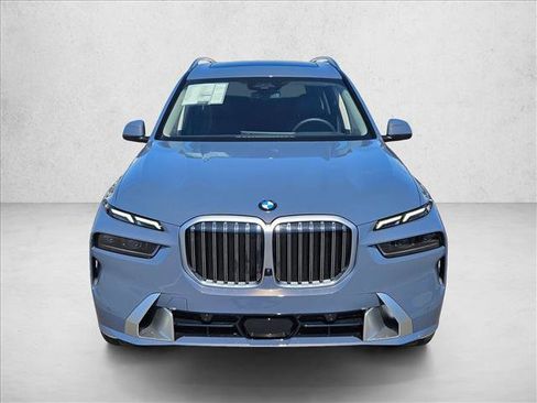 New 2026 BMW X7 xDrive40i image 6