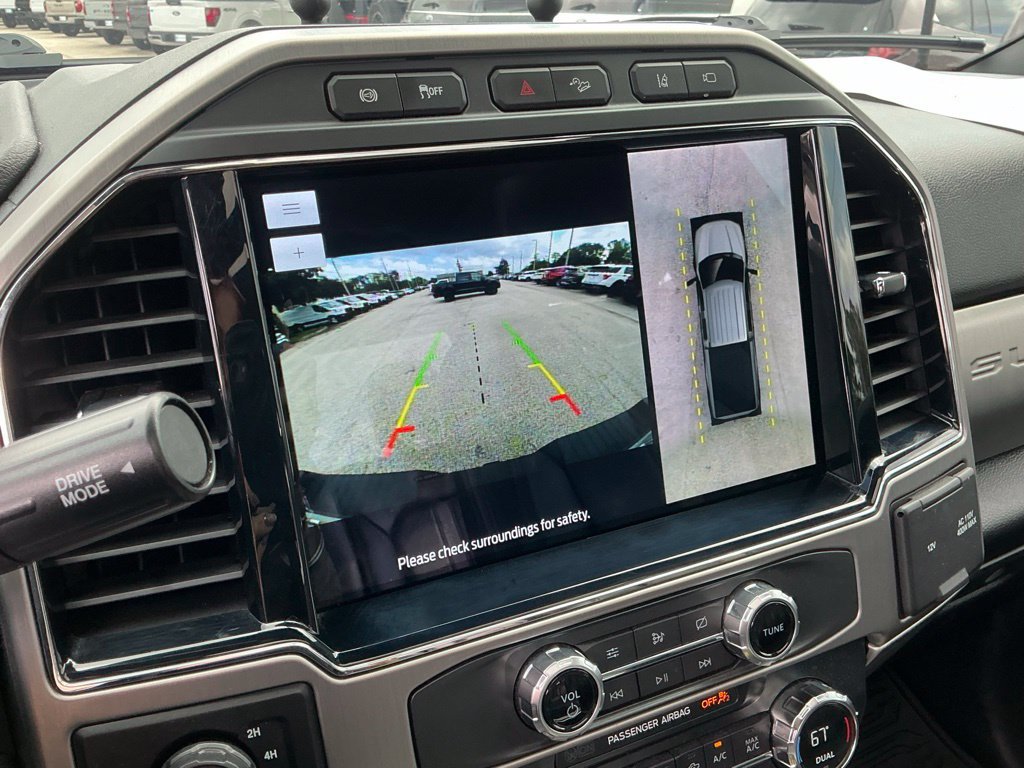 Used 2022 Ford F350 Platinum AWD/4WD image 42