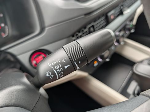 Used 2024 Honda Accord EX image 27