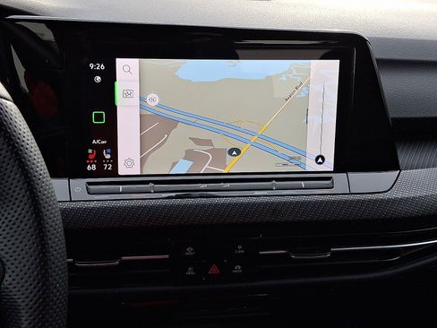 Used 2024 Volkswagen Golf R image 12