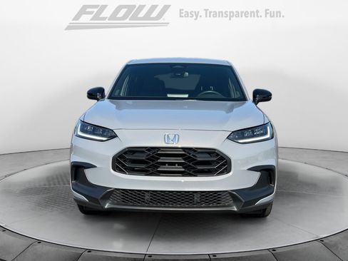 Certified 2024 Honda HR-V Sport image 2