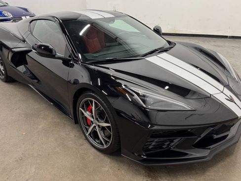 Used 2020 Chevrolet Corvette Stingray Coupe w/ Z51 Performance Package RWD image 2