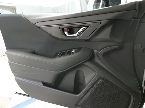 Used 2025 Subaru Outback Premium w/ Popular Package #1A image 26