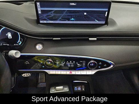 Used 2025 Genesis GV70 3.5T Sport w/ Sport Prestige Package AWD/4WD image 7