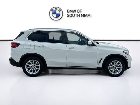 Used 2023 BMW X5 xDrive40i w/ Executive Package AWD/4WD image 8