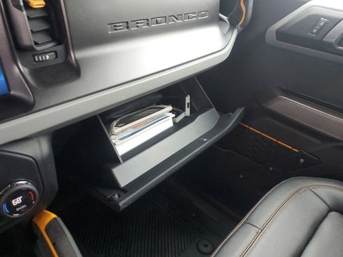 Used 2021 Ford Bronco Badlands image 20