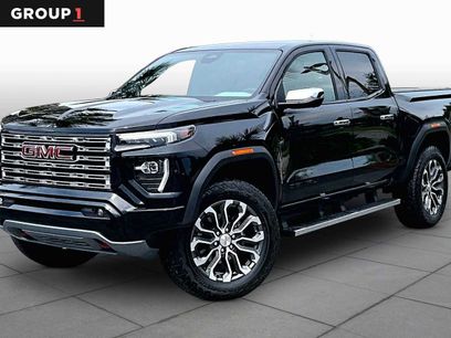 Used 2024 GMC Canyon Denali
