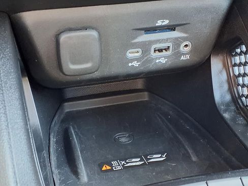 Used 2021 Chevrolet TrailBlazer ACTIV w/ Sun and Liftgate Package image 8