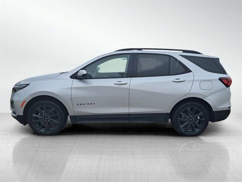 Used 2022 Chevrolet Equinox RS w/ LPO, Cargo Package image 8