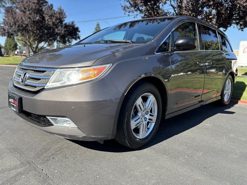 Used 2012 Honda Odyssey Touring Elite image 7