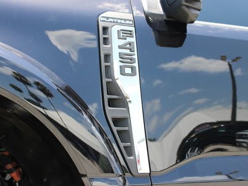Used 2026 Ford F450 Platinum w/ Platinum Plus Package AWD/4WD image 17