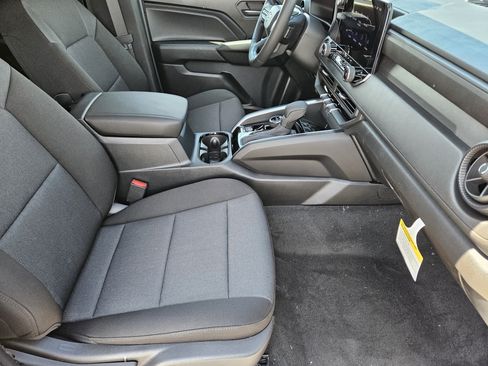New 2026 Chevrolet Colorado Trail Boss AWD/4WD image 10