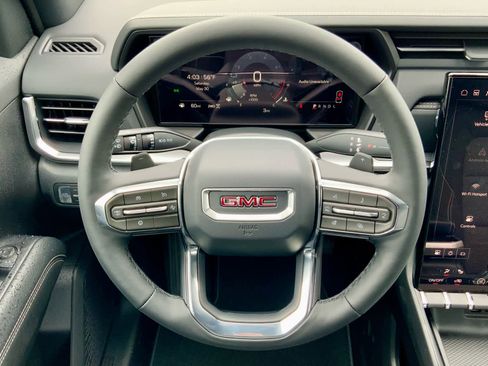 New 2026 GMC Terrain Elevation w/ Black Edition AWD/4WD image 31