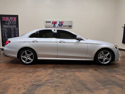 Used 2017 Mercedes-Benz E 300 image 10