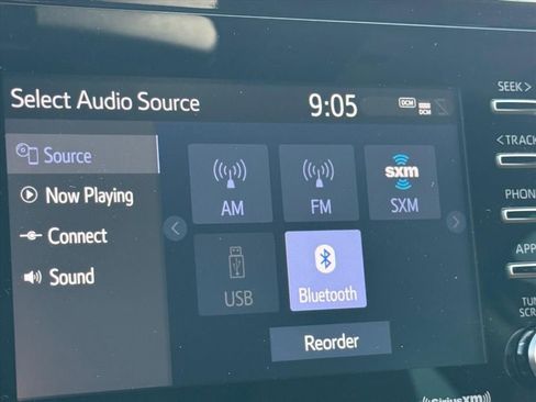 Used 2022 Toyota Camry SE FWD image 24