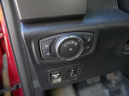 Used 2019 Ford F150 XLT w/ Equipment Group 302A Luxury image 22