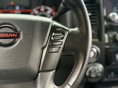 Used 2020 Nissan Titan PRO-4X w/ Pro-4x Convenience Package image 46