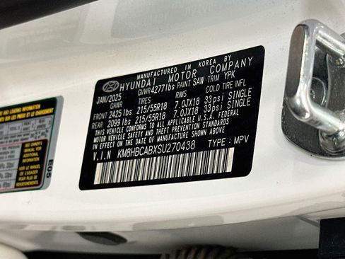 Used 2025 Hyundai Kona SEL AWD/4WD image 12