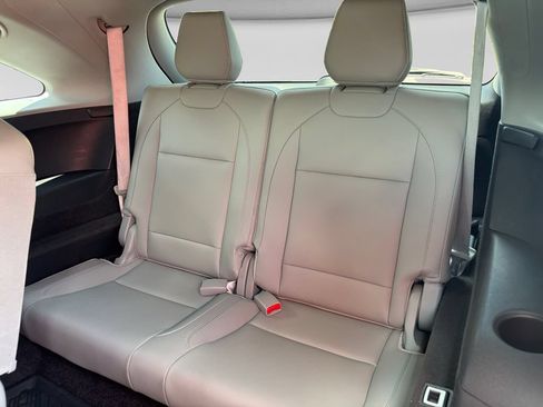 Used 2017 Acura MDX SH-AWD w/ Technology Package image 16