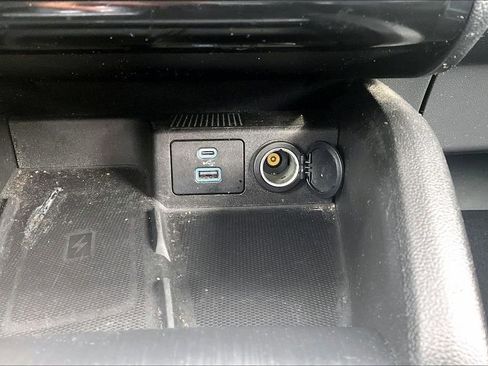 Used 2023 Ford Escape Platinum w/ Premium Technology Package image 17