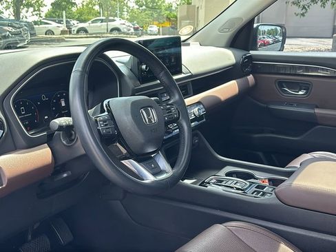 Certified 2023 Honda Pilot Elite image 25