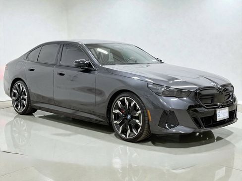 Used 2024 BMW i5 M60 w/ Premium Package image 10