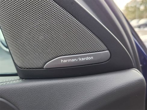 Used 2023 BMW X6 M50i w/ Executive Package image 27