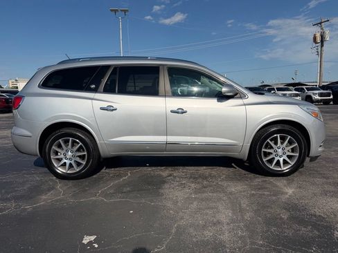 Used 2014 Buick Enclave Leather FWD image 3