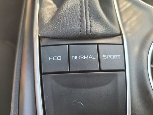 Used 2024 Toyota Camry LE w/ Convenience Package FWD image 25