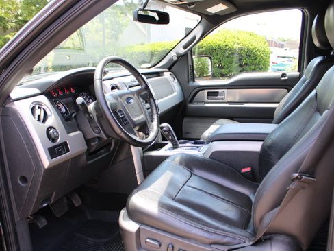 Used 2014 Ford F150 FX4 w/ Equipment Group 402A Luxury AWD/4WD image 3