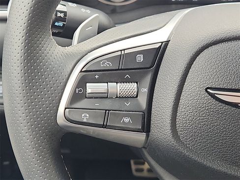 Used 2025 Genesis G70 2.5T w/ Sport Prestige Package image 22