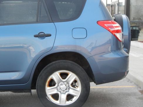Used 2009 Toyota RAV4 2WD image 11