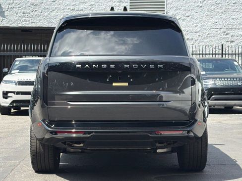 Used 2024 Land Rover Range Rover Long Wheelbase Autobiography AWD/4WD image 7