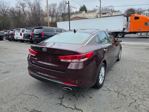 Used 2016 Kia Optima LX w/ LX Convenience Package image 5