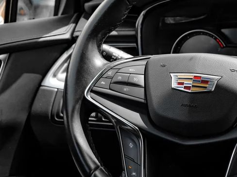 Used 2023 Cadillac XT5 Luxury FWD image 22