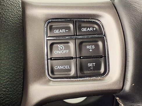 Used 2018 RAM 1500 Limited image 9