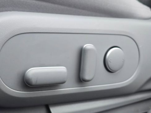 Used 2024 Hyundai Ioniq 5 SE image 25