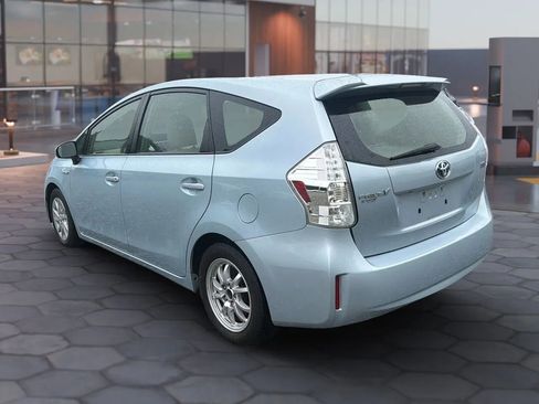 Used 2012 Toyota Prius V Two FWD image 7