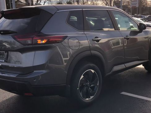 New 2026 Nissan Rogue SV w/ Cold Weather Package image 8