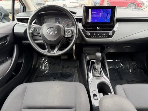 Used 2024 Toyota Corolla LE image 14