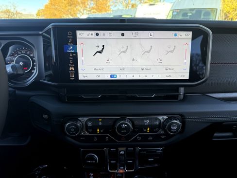 New 2026 Jeep Wrangler Unlimited Rubicon image 23