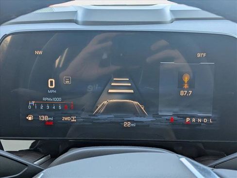 New 2025 Chevrolet Suburban Premier image 10