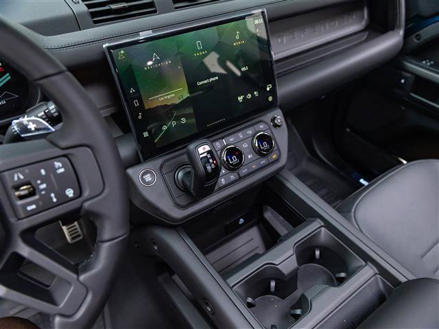 New 2026 Land Rover Defender 110 OCTA AWD/4WD image 26