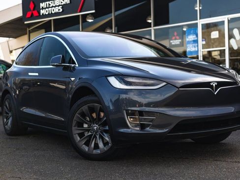 Used 2017 Tesla Model X 100D AWD/4WD image 1