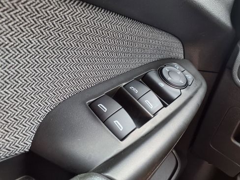 Used 2022 Chevrolet TrailBlazer LT w/ Convenience Package image 17