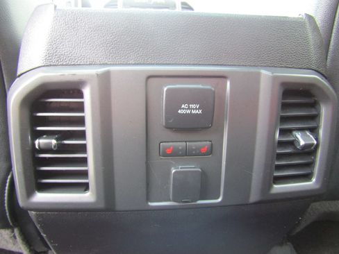 Used 2016 Ford F150 Lariat w/ Equipment Group 502A Luxury AWD/4WD image 22