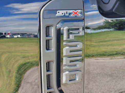 Used 2024 Ford F250 XL w/ STX Appearance Package AWD/4WD image 13