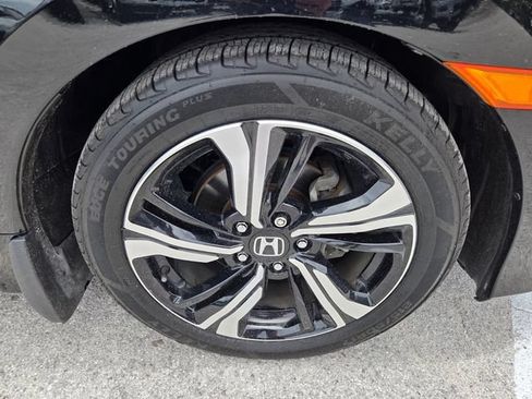 Used 2016 Honda Civic Touring image 19