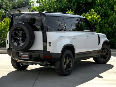 New 2026 Land Rover Defender 110 S AWD/4WD image 10